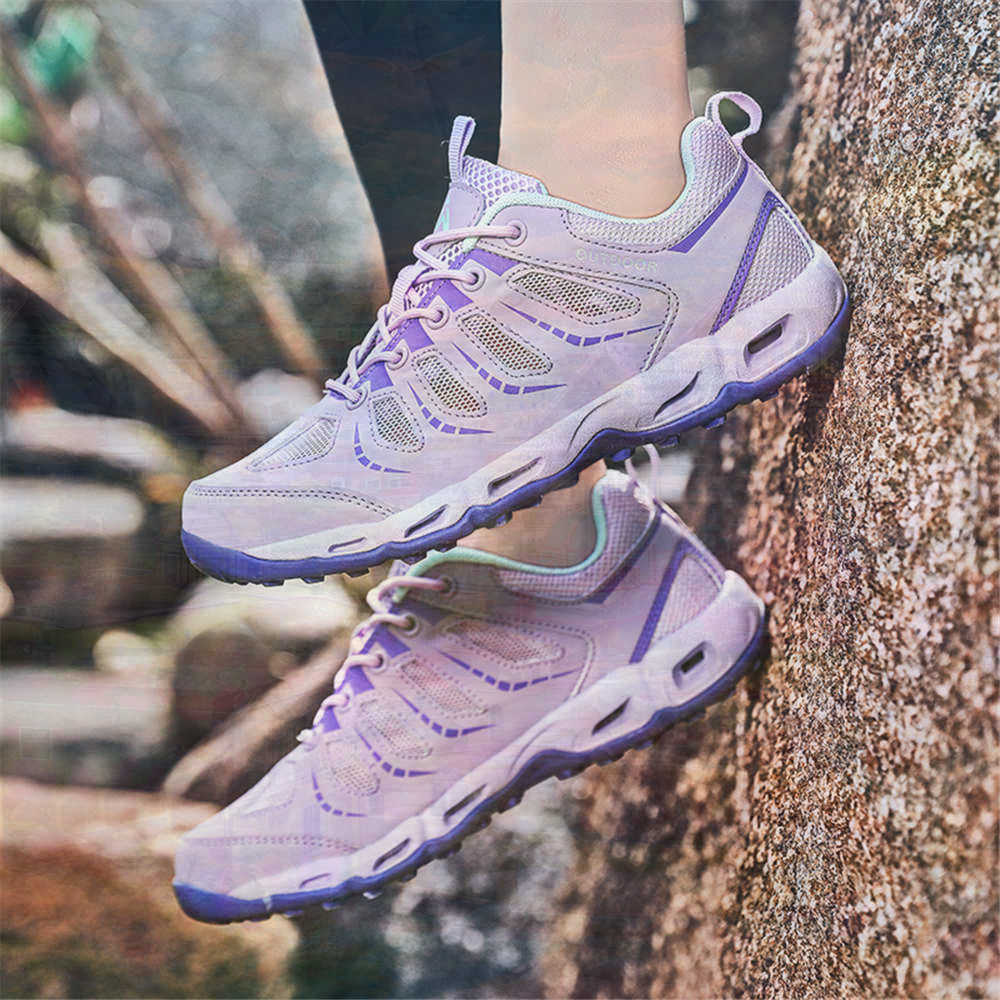 Sumer Round Tip Silver Sneaker - Wedding Water Supply 评论和价格