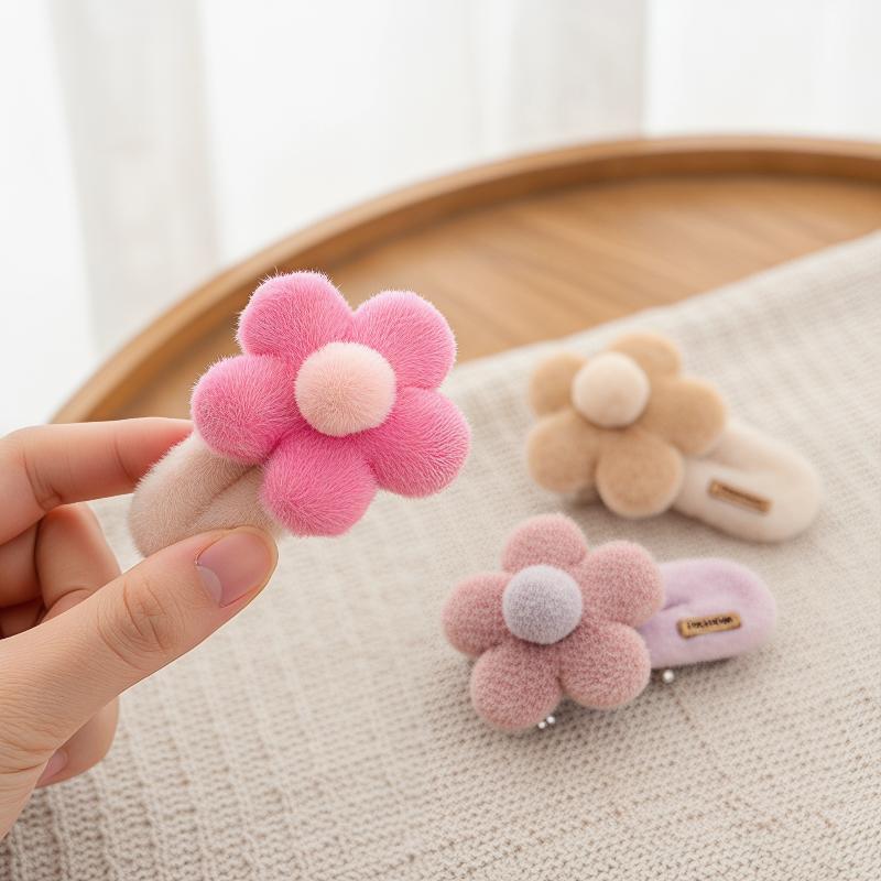 Girls Plush Flower Hair Clip C - Wedding Solution 评论和价格